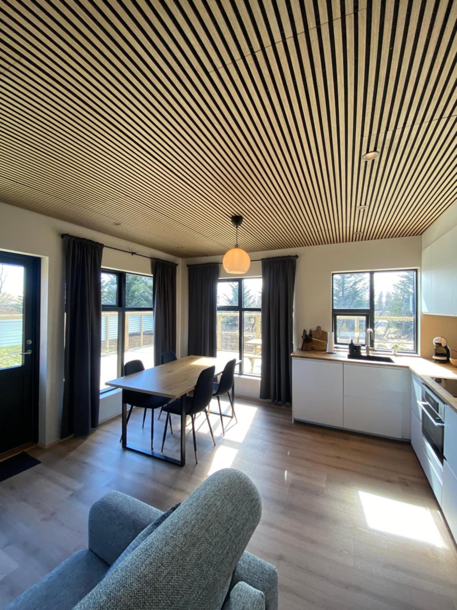 Cozy House With A View *